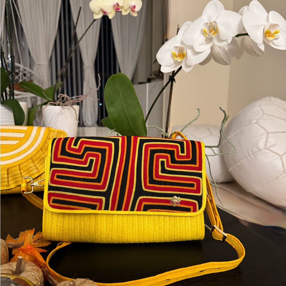 Octopus by Di clutch and crossbody bag